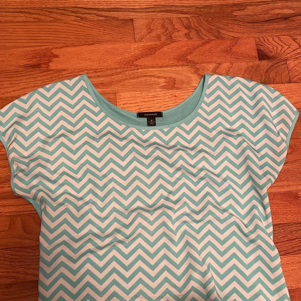 Top size medium - Picture 4 of 4